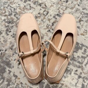 Elegant Cream Women's Shoes